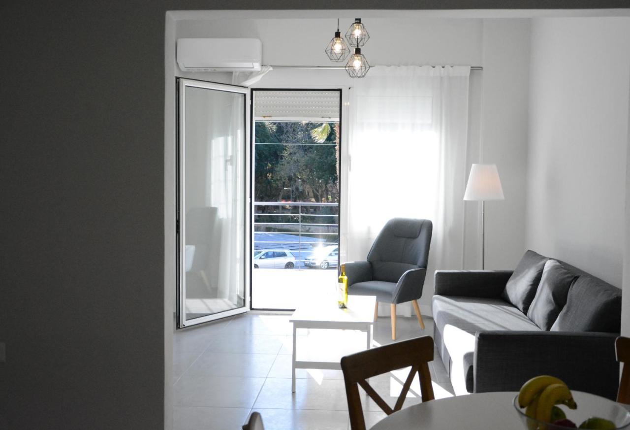 Central Park Apartments Heraklion  ภายนอก รูปภาพ